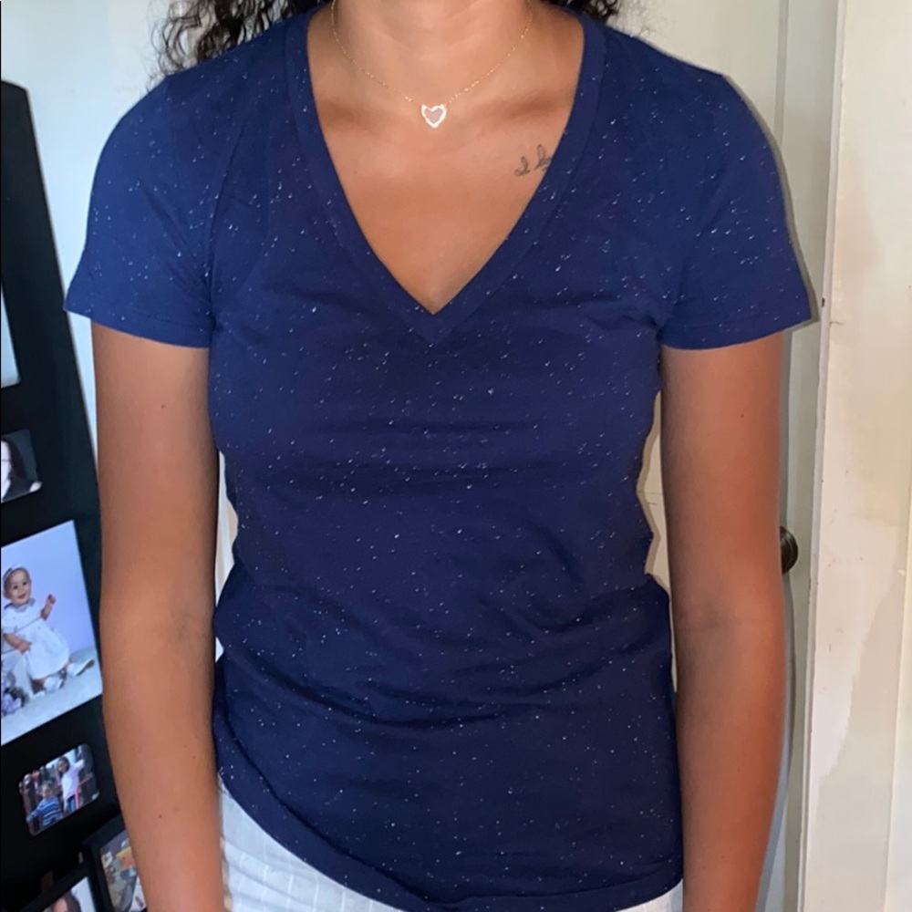 v neck t shirt